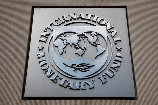 IMF lifts global growth outlook, warns of trade policy risks